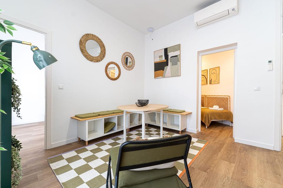 Communal lounge/ TV room, Lounge or bar