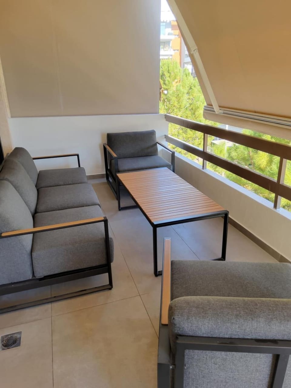 View (from property/room), Balcony/Terrace