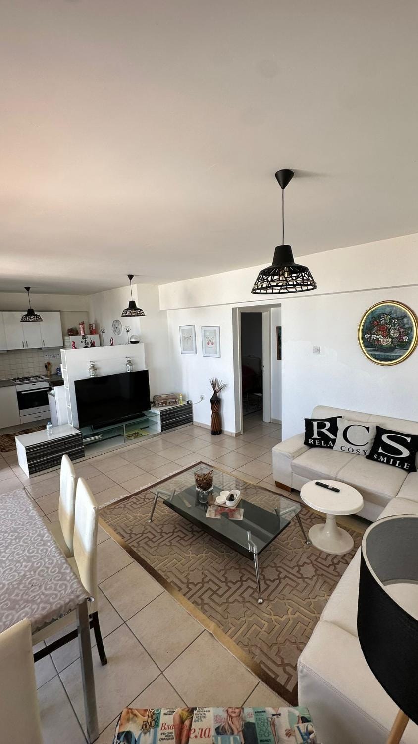 TV and multimedia, Living room, Dining area