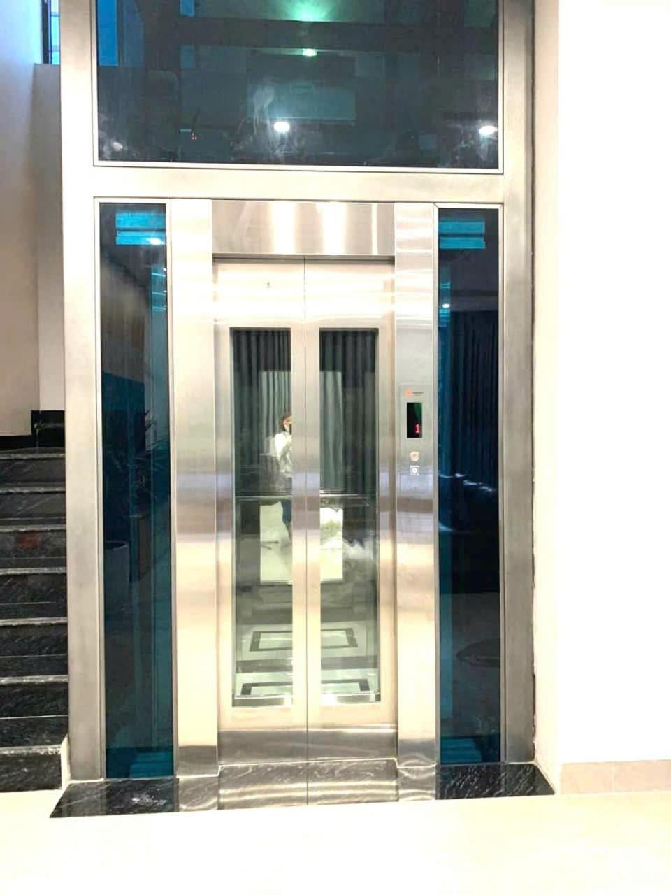 elevator