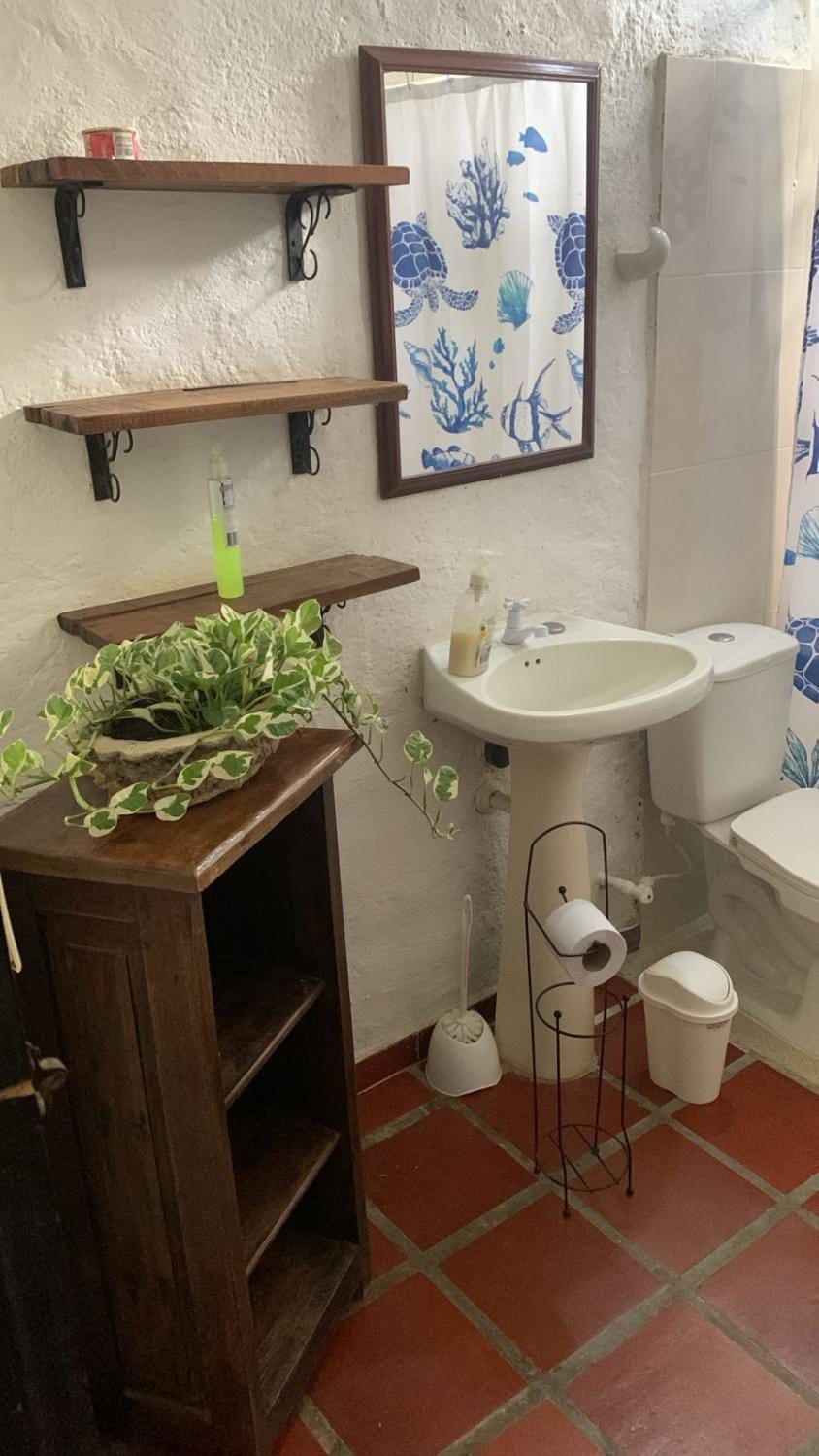 Casa San Sebastian, Hab baño privado Bed and Breakfast in Taganga