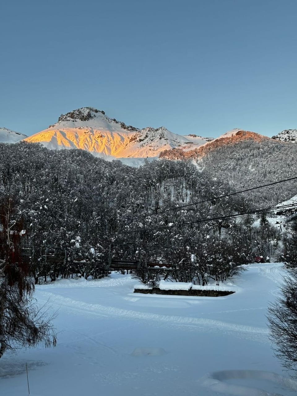 Nearby landmark, Day, Natural landscape, Winter, Mountain view