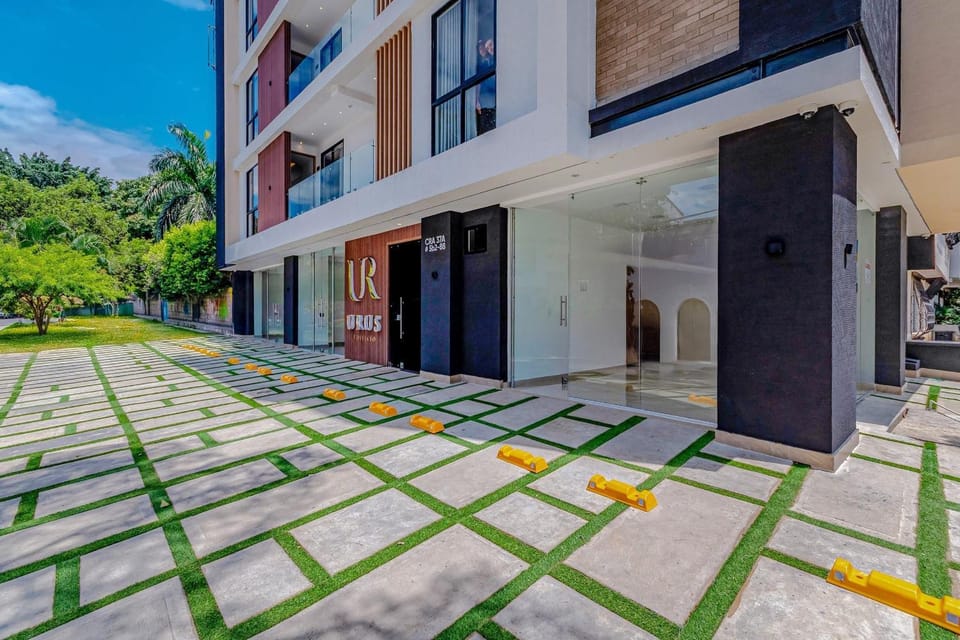 Edificio Urus Apartment in Cali