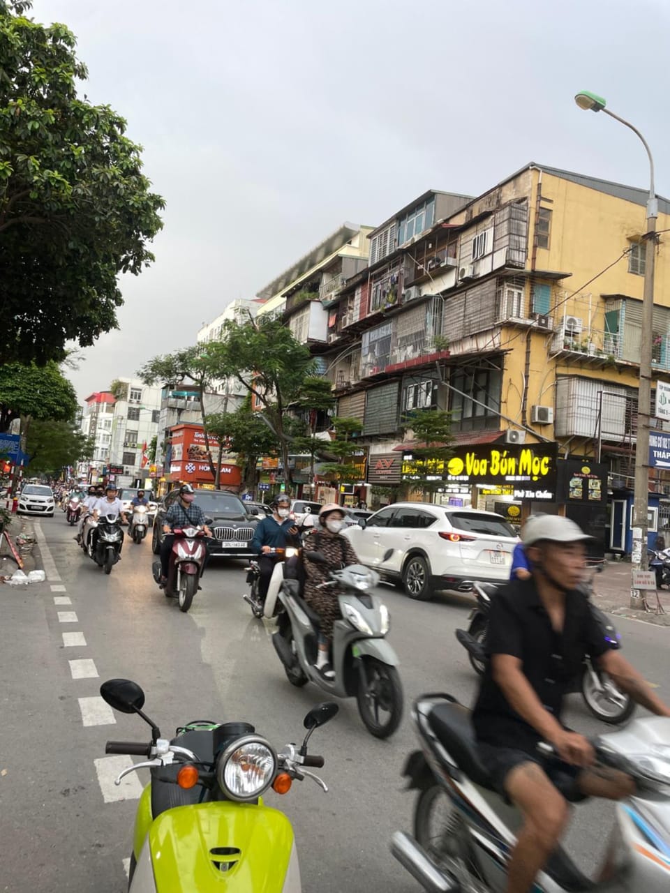 People, City view, Location