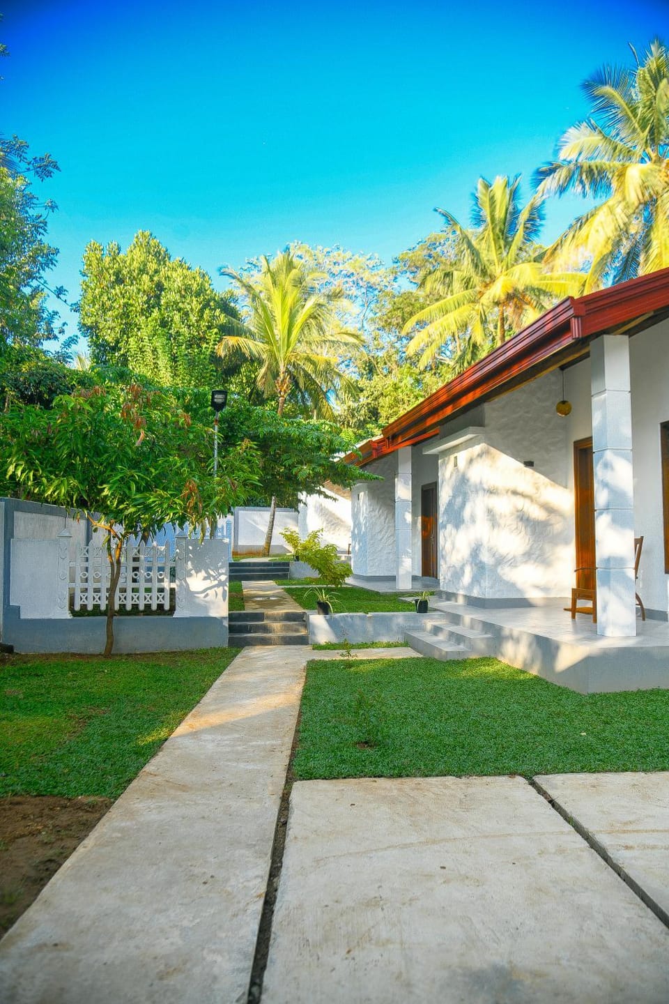 Property building, Natural landscape, Garden view
