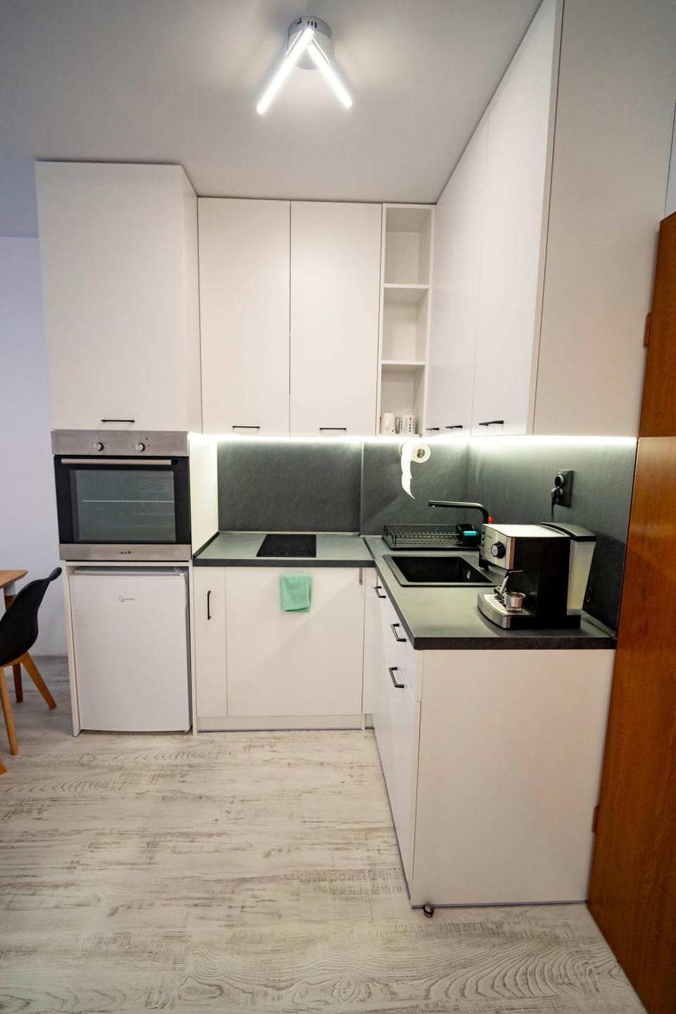 Harmani Haven 1BD Apartment with Own Parking spot by Flat Manаger Apartment in Sozopol