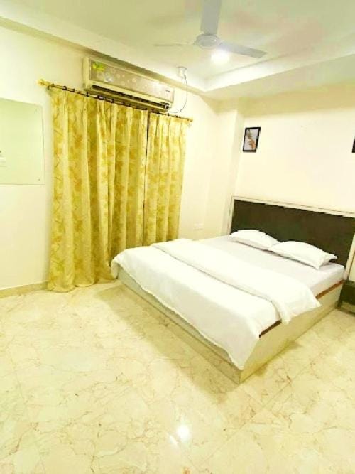 Noble Nook Place Hotel in Bangladesh