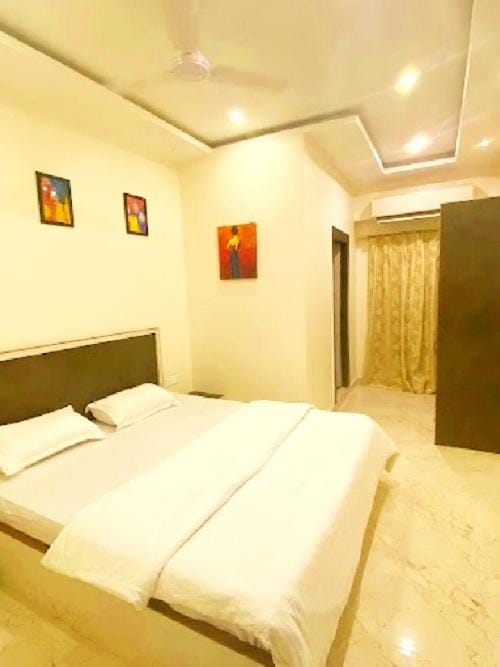 Noble Nook Place Hotel in Bangladesh