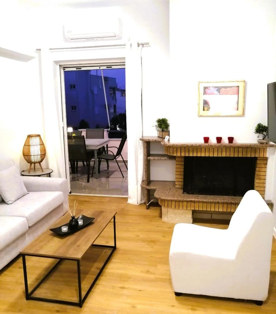 Balcony/Terrace, Living room