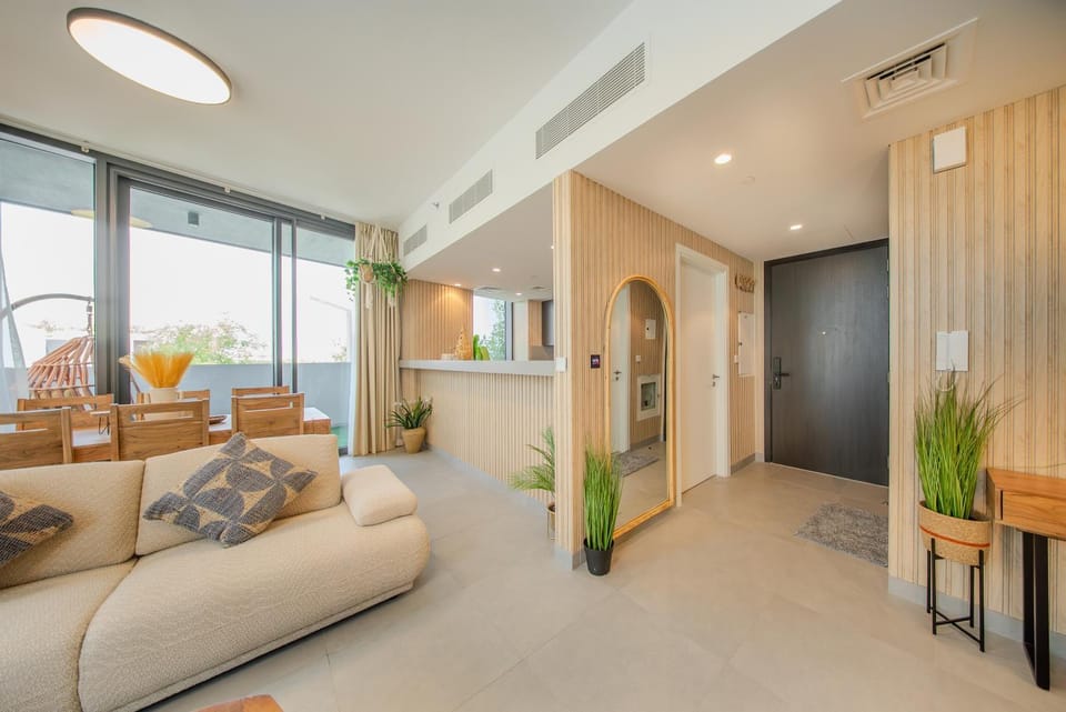 2BR Aljada Apartment - Forest Themed - Sleeps 6 - Balcony Apartment in Al Sharjah