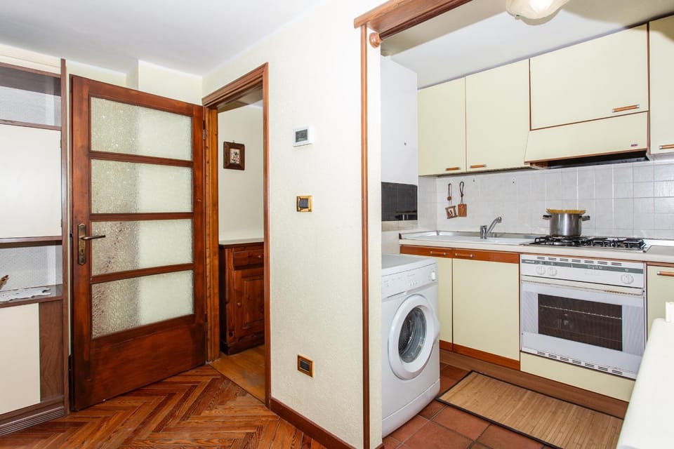 washing machine, kitchen