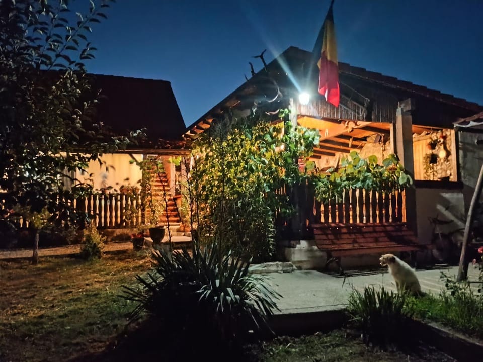 Moșia lu' Mișu Vacation rental in Romania