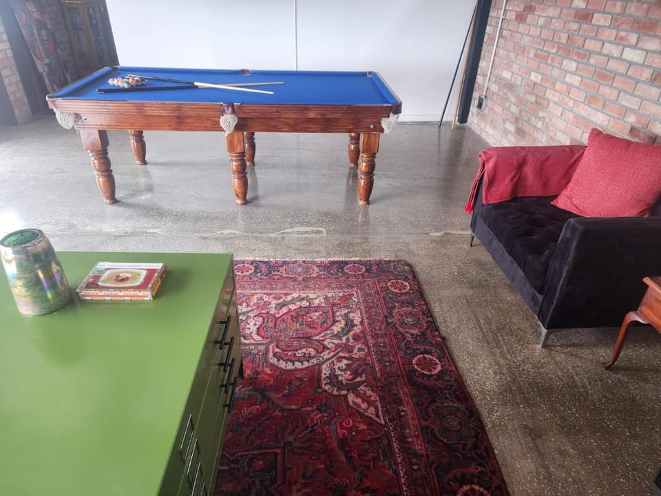 Billiard, Game Room, Living room, Seating area