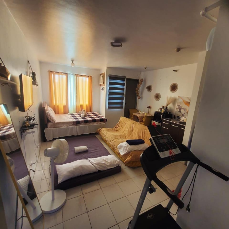 DJ's Staycation Vacation rental in Santa Rosa
