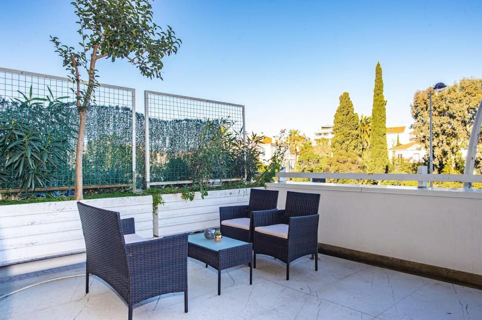 Mimosas Lovers Apartment in Cannes