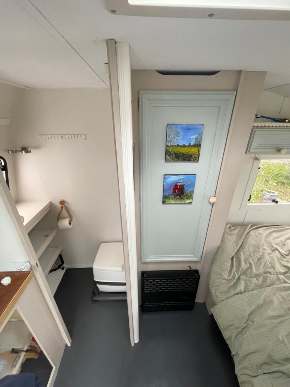 Koselig campingvogn Capsule hotel in Lofoten