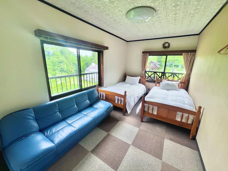 Itadaki Chalet Nature lodge in Nagano Prefecture