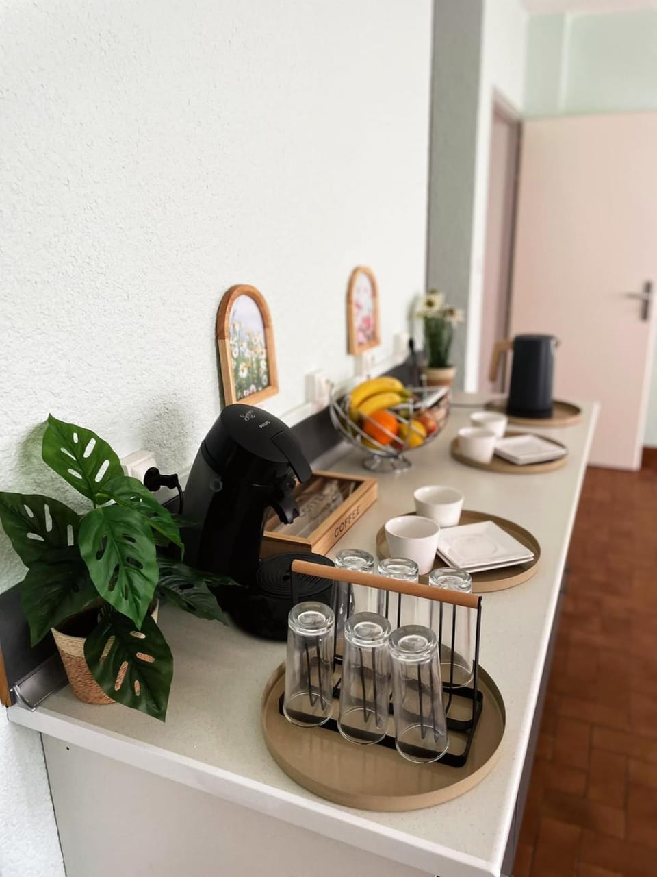 Coffee/tea facilities