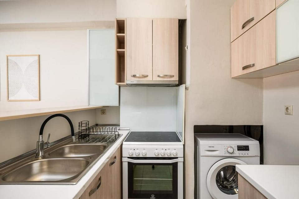 dishwasher, oven, stove, washing machine