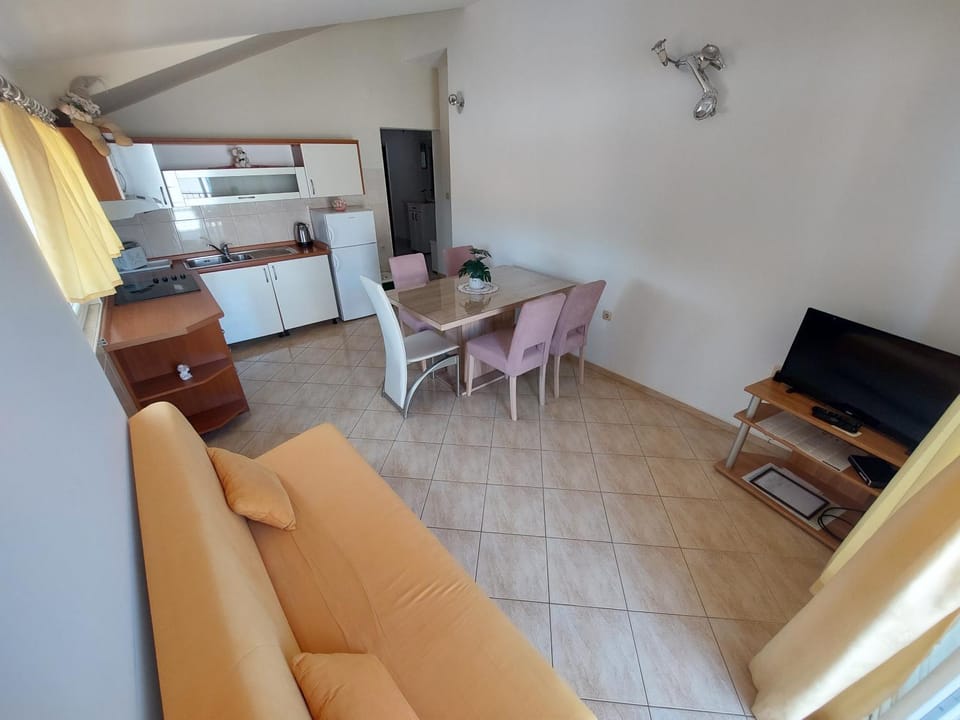 Guest house Primo Lusic Apartment in Šibenik-Knin County, Croatia
