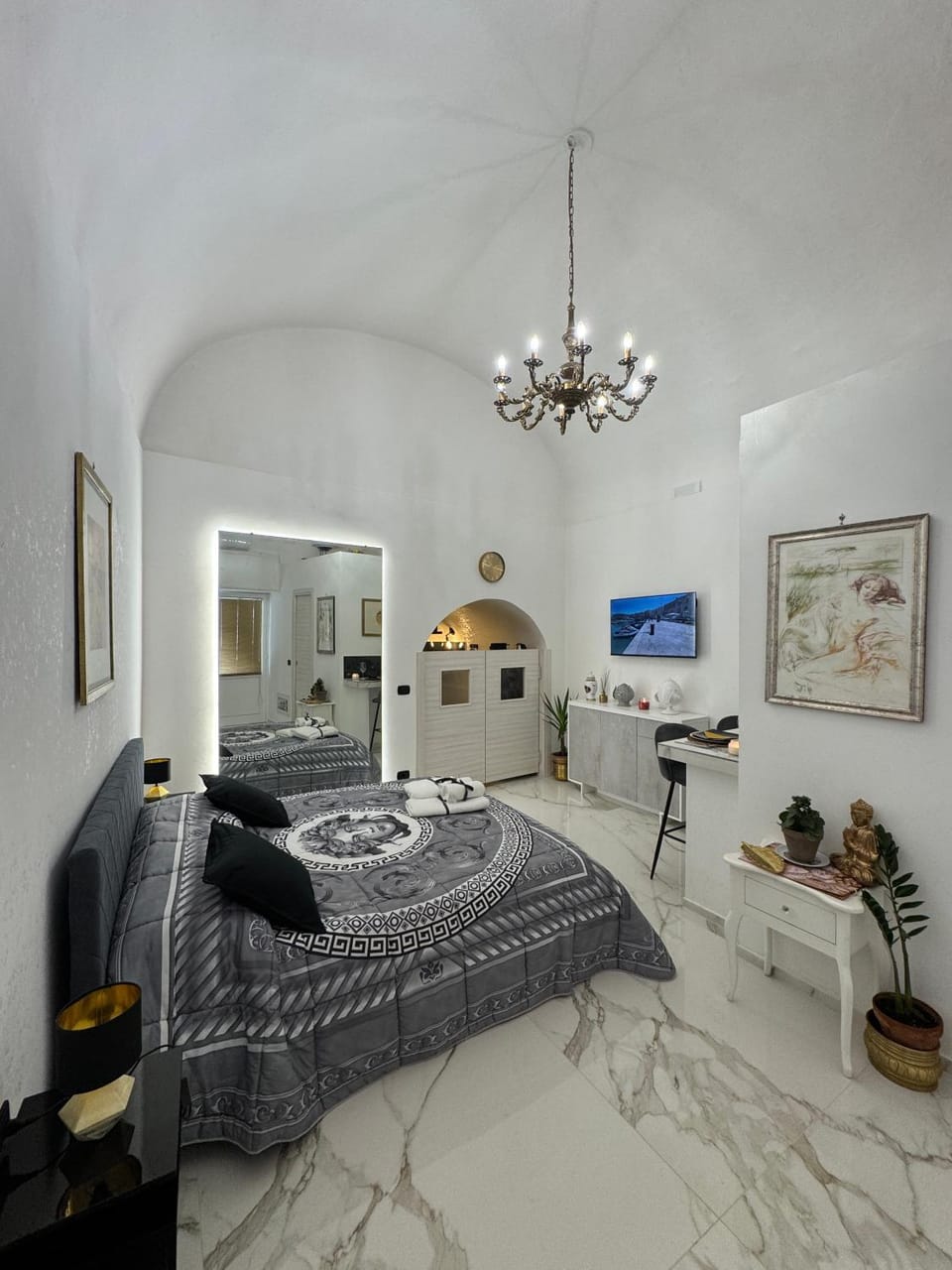 BEA Luxury Room Apartment in Trani