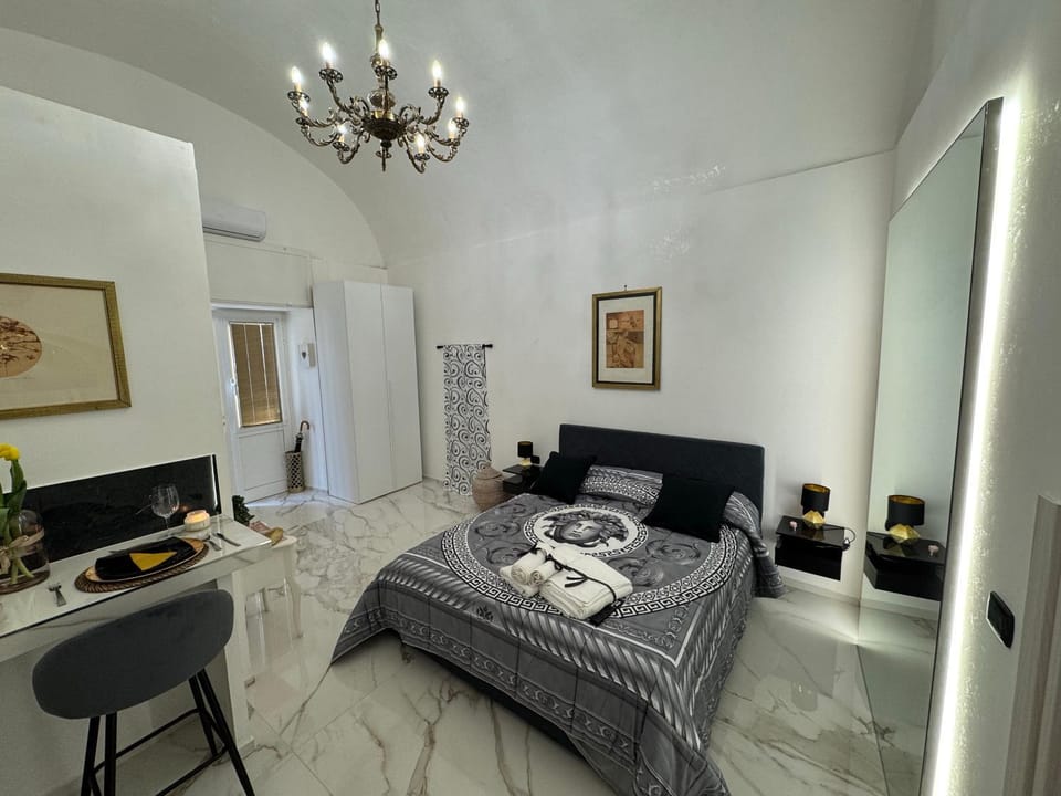 BEA Luxury Room Apartment in Trani