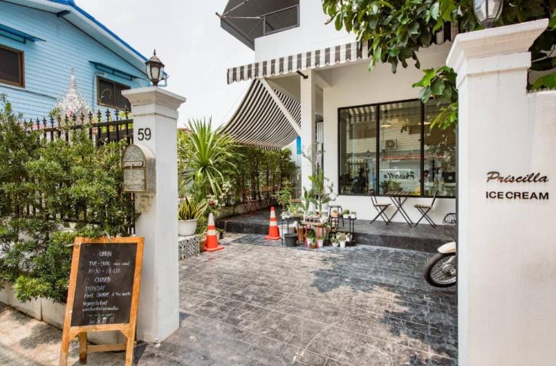 Homemade Ice cream house in local village Vacation rental in Bangkok
