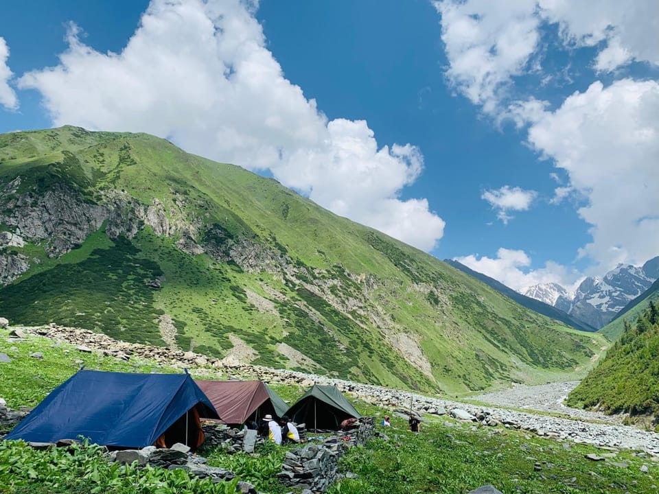 Kareri Nomads Adventure Camp Campground/ 
RV Resort in Himachal Pradesh