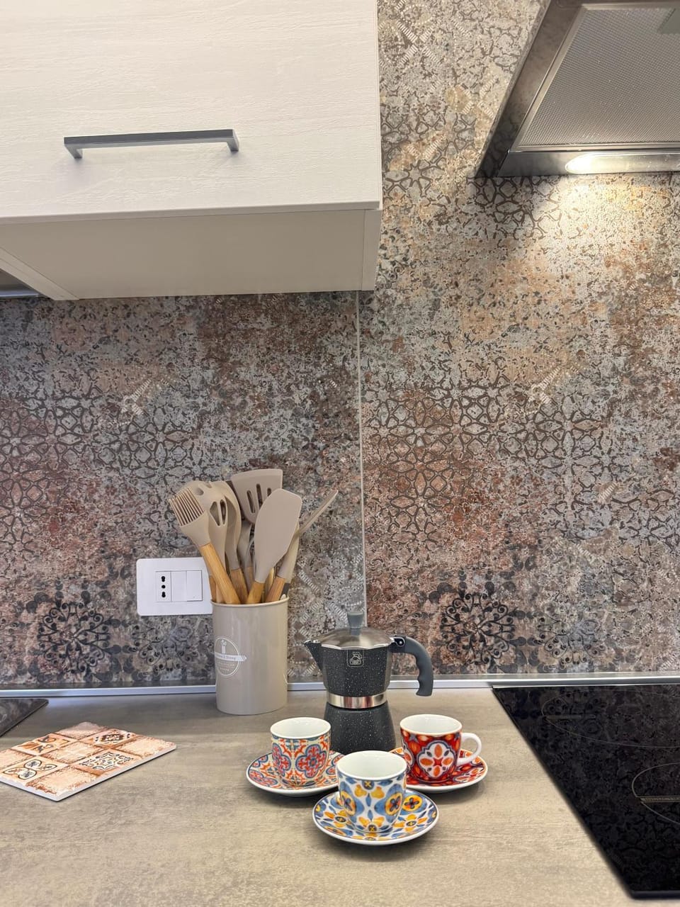Coffee/tea facilities, Kitchen or kitchenette