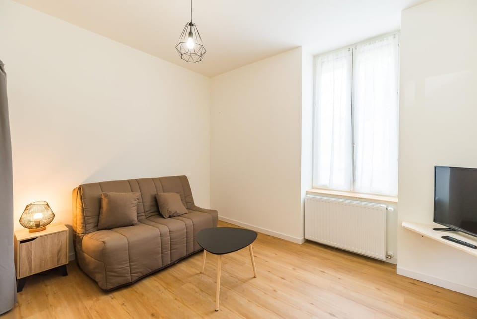 Studio pratique & cosy - centre de Guingamp Apartment in Brittany