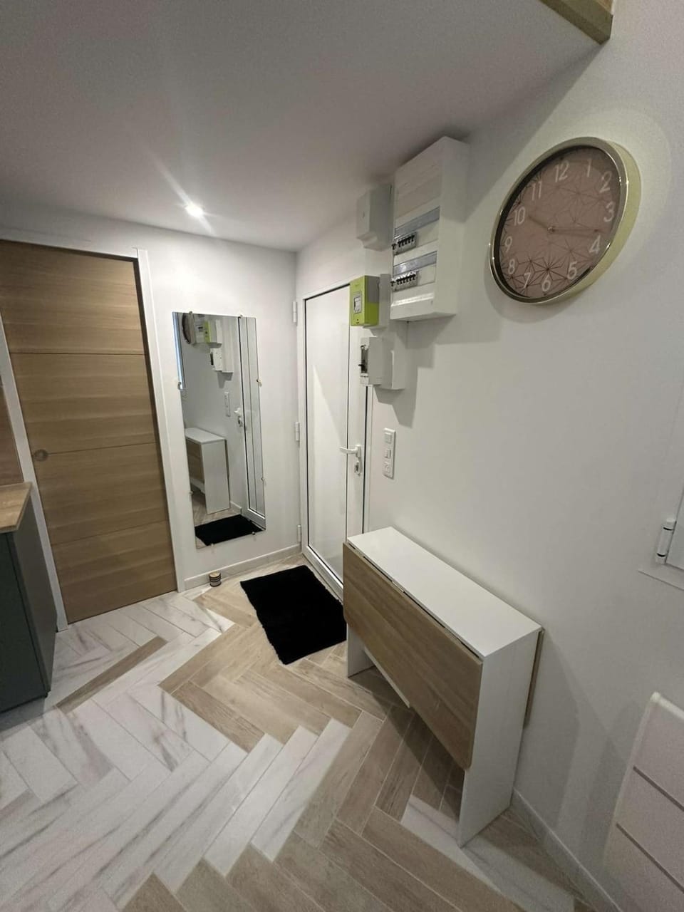 Bathroom, Kitchen or kitchenette