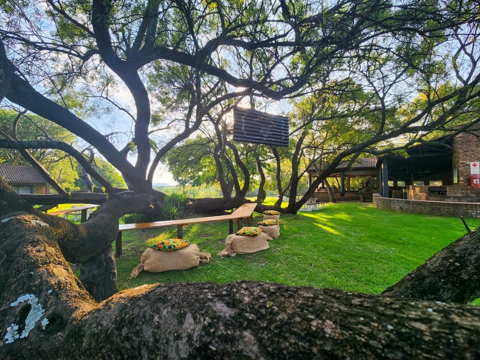 Garden, Seating area