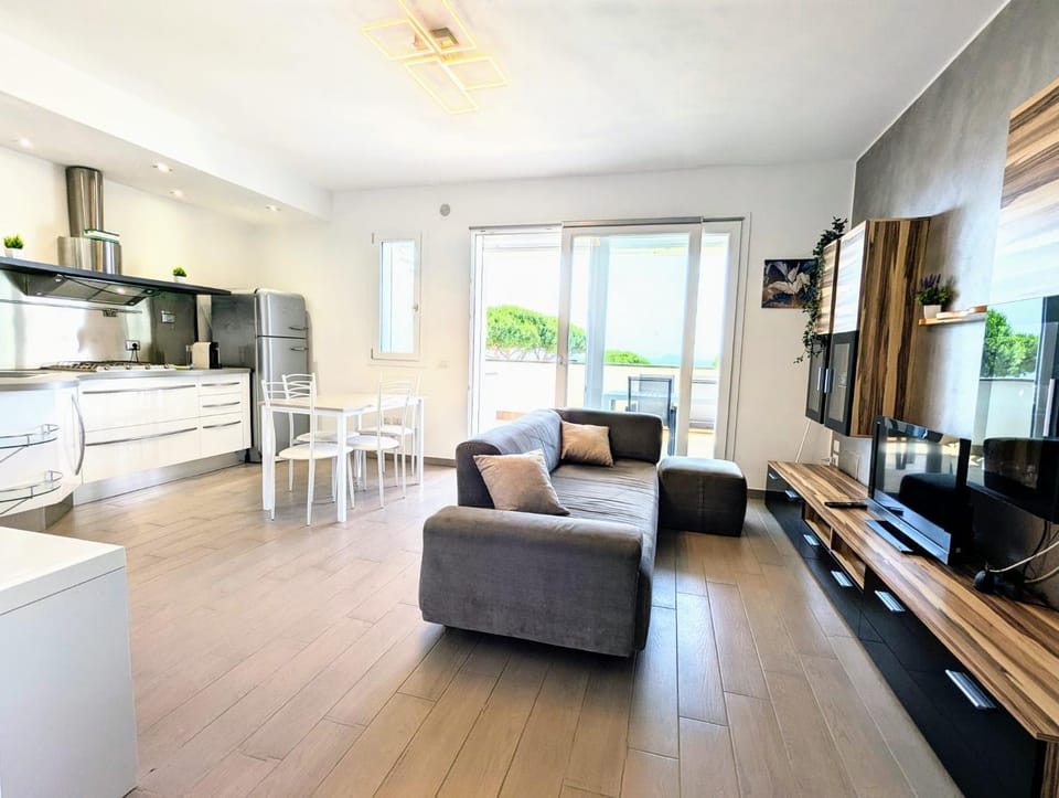 Piombino Apartments Casa Pozzetti Apartment in Piombino