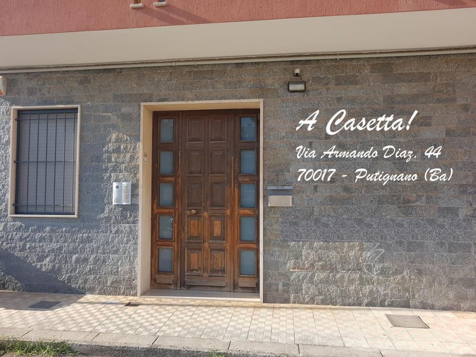 Facade/entrance, Street view