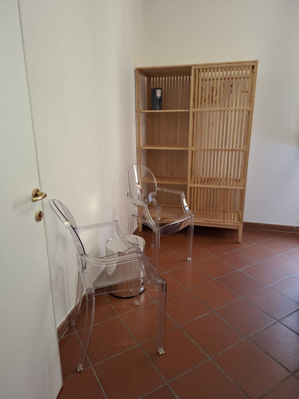 Bedroom, wardrobe