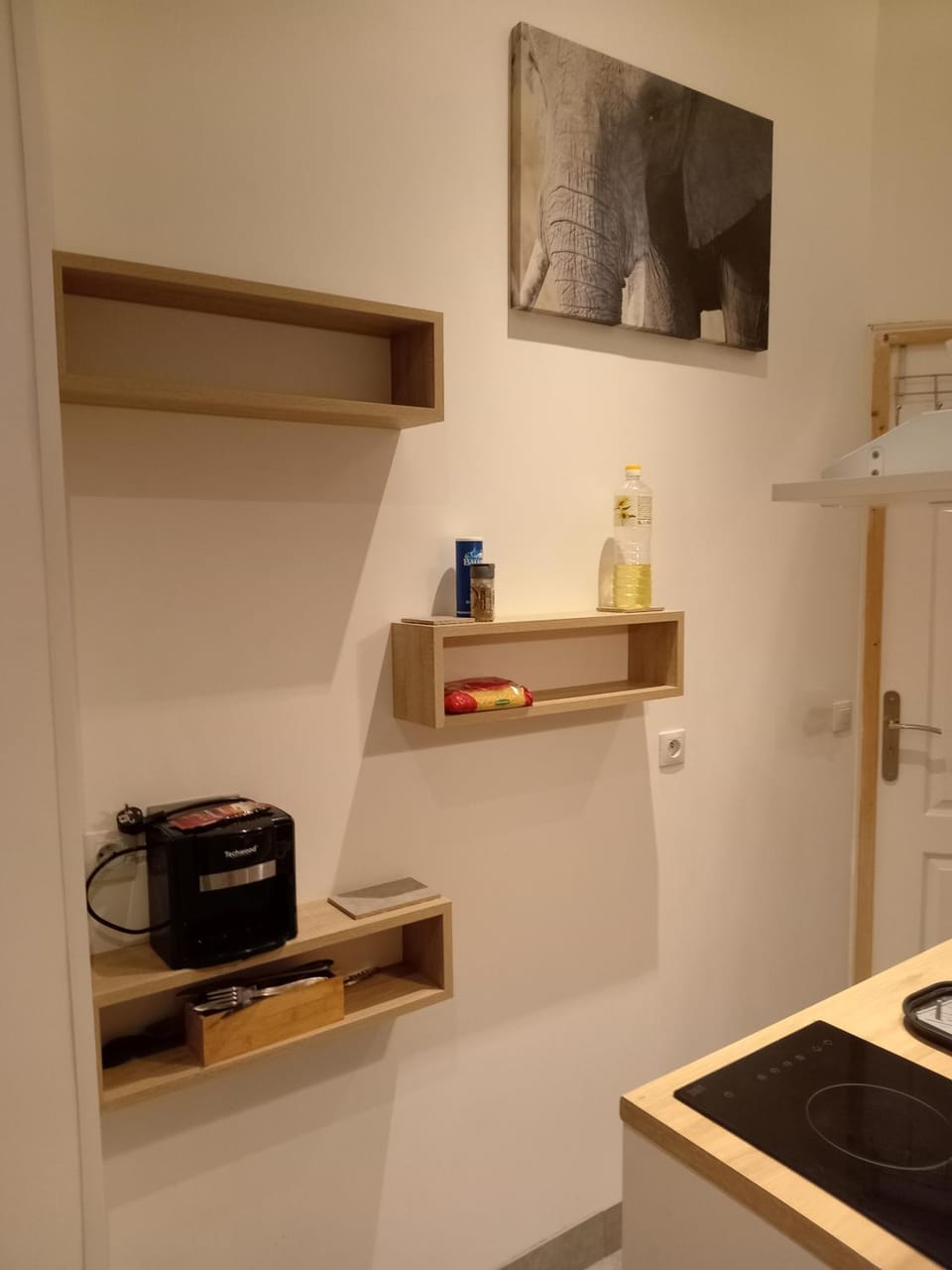 Petit studio refait à neuf Apartment in Amiens