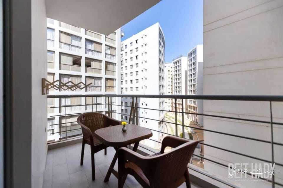 Luxurious 3 Bedroom in Katameya BH-OK-107-46 Apartment in Cairo Governorate