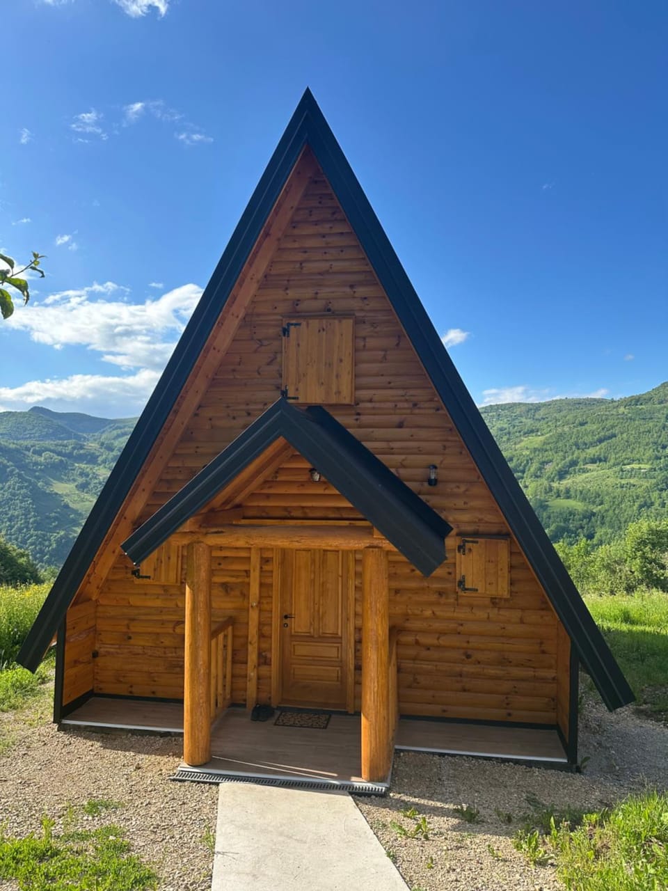 Mountain Prestige House in Zlatibor District, Serbia