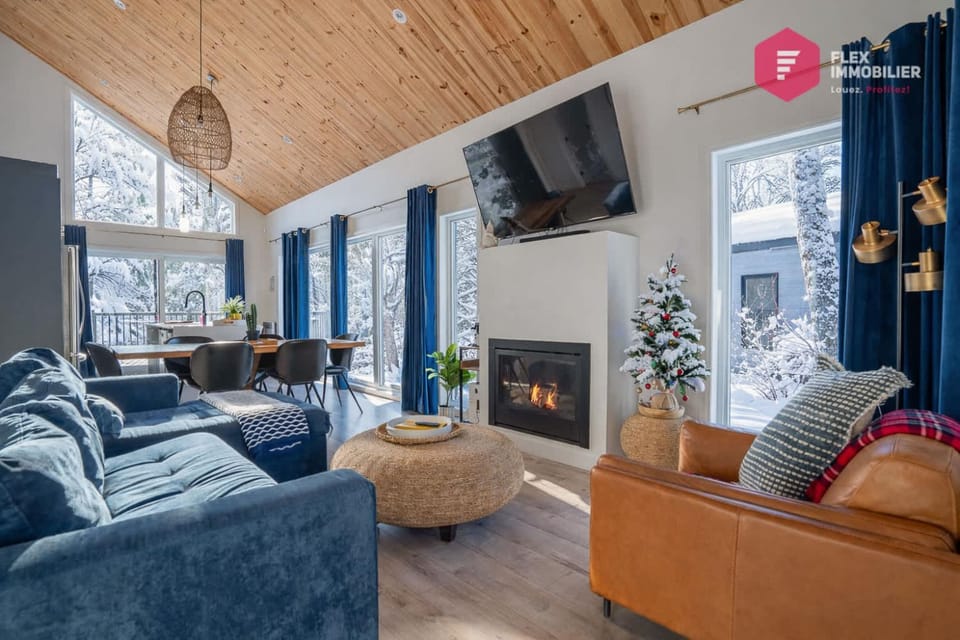 Le Bellevue - Chalet avec spa privé TV 65" Sonos à Pont Rouge - Resort près de Québec House in Quebec