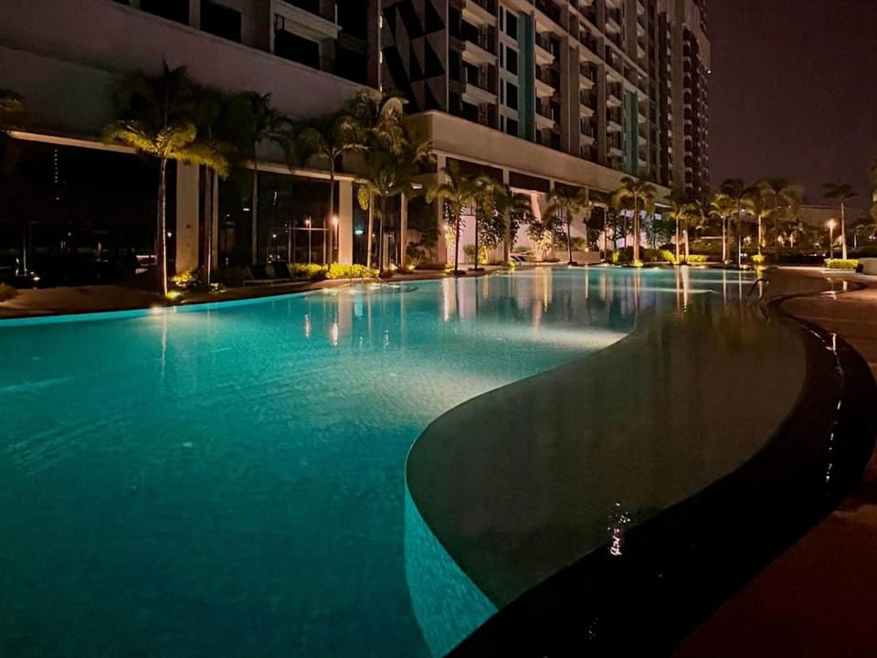 TrionKL Luxury Stay 2BR Free Wi-Fi 10min to KLCC - Chinese Host Apartment in Federal Territory of Kuala Lumpur