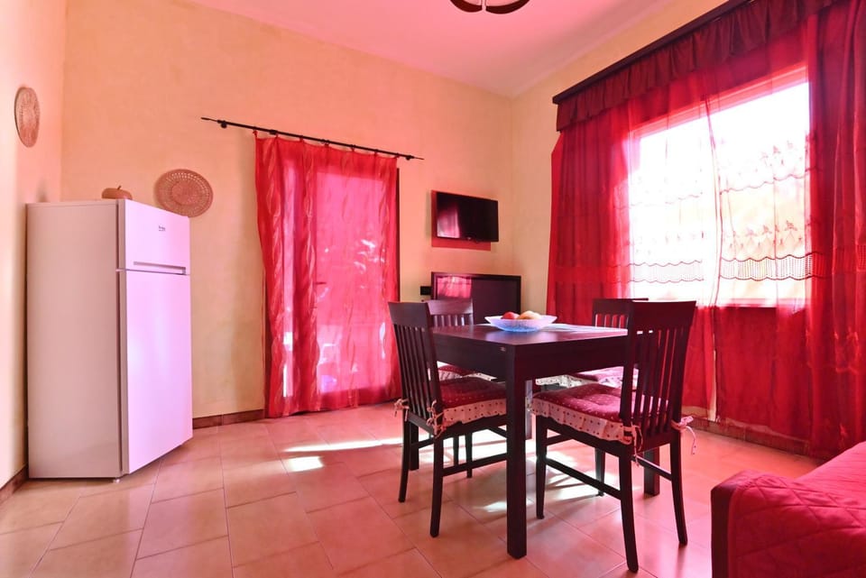 IzzHome Sunset Apartment in Pula