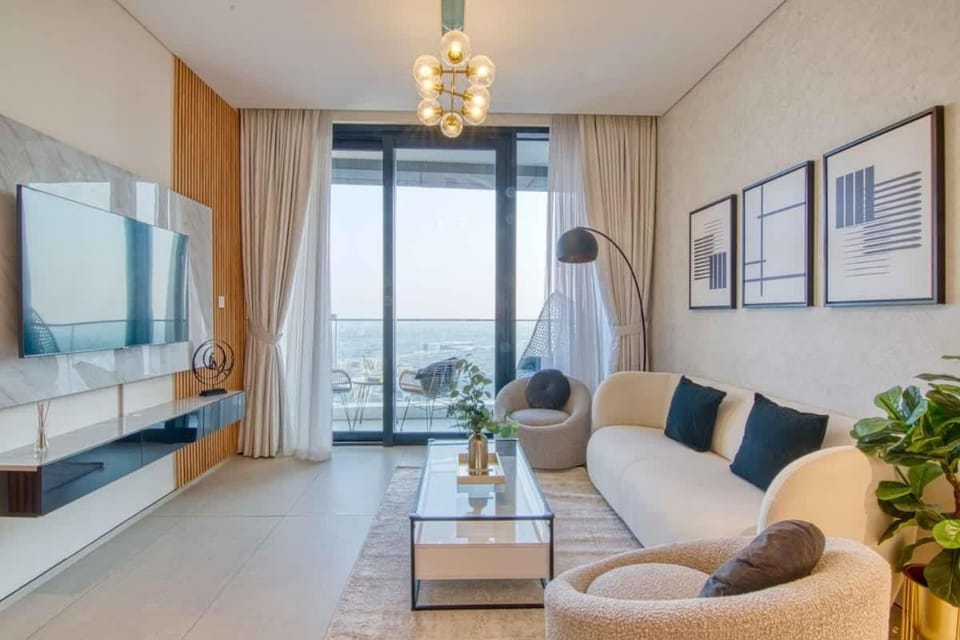 Address Beach Resort - 1BDR With Private Beach Apartment in Dubai