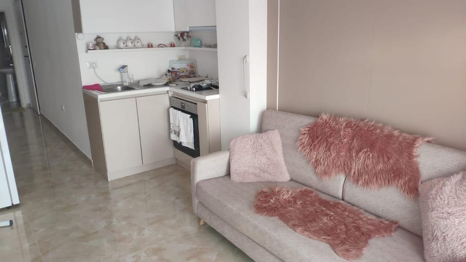 Italian Style Apartment 2 Apartment in Sarandë