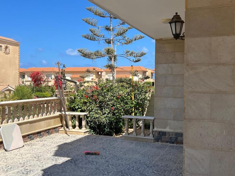 Garden, Garden view