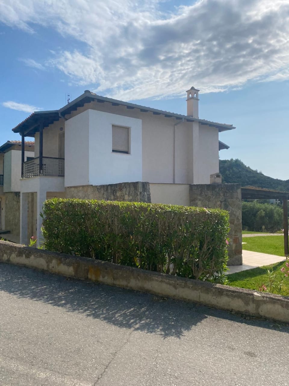Pefkohori Suits House in Sporades, Greece