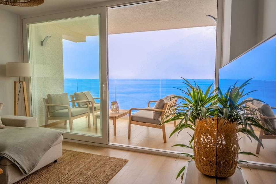Ocean views from every corner Apartment in Comarca Metropolitana de Almería