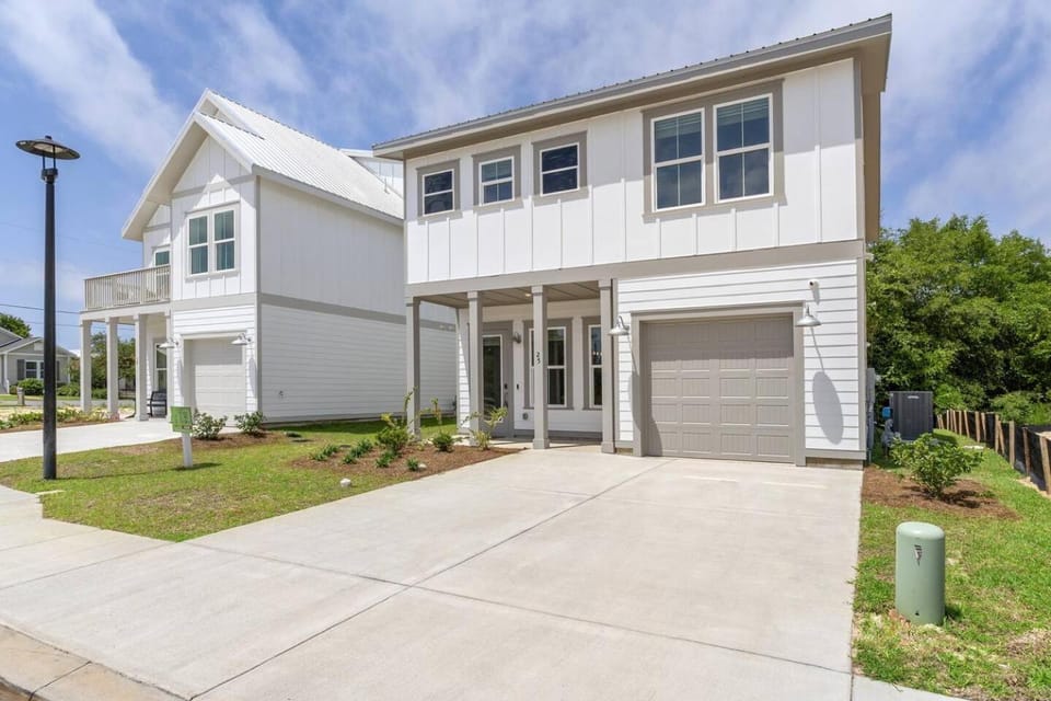 3Zs Beach House 30A Sleeps 10! House in Inlet Beach