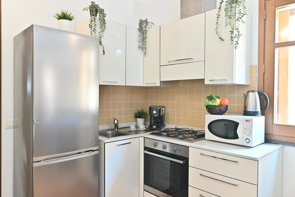 IzzHome Gallery Apartment in Pula