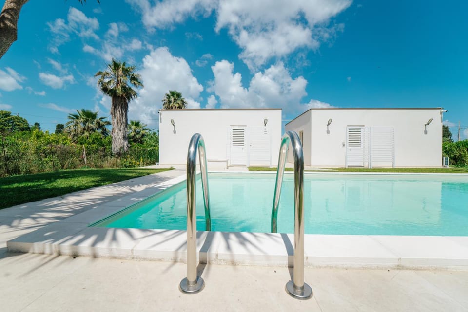 Property building, Pool view, Pool view, Swimming pool, Swimming pool, Swimming pool