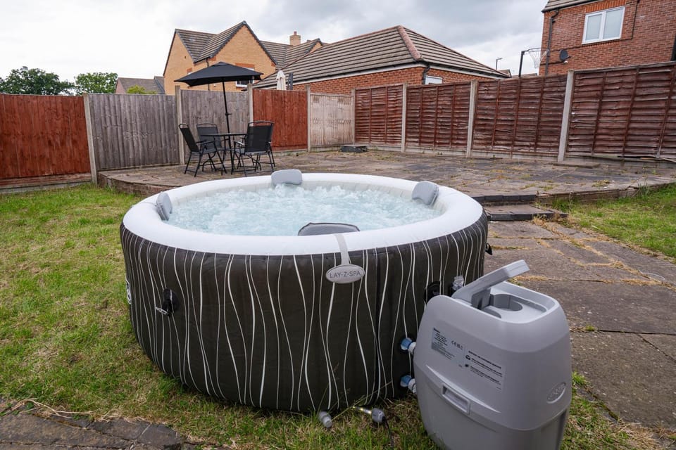 Day, Natural landscape, Hot Tub